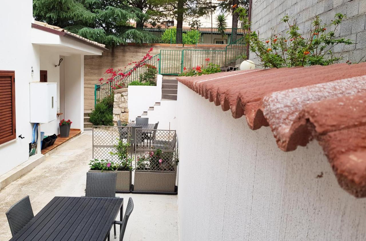 Appartamento Tra Mare E Montagna Baunei Exterior photo